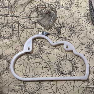 LED Cloud Light in Blue (no batteries needed)